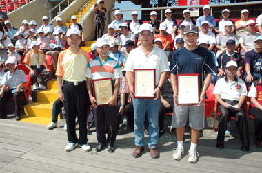 鄭永金主持97年縣運開幕(圖)