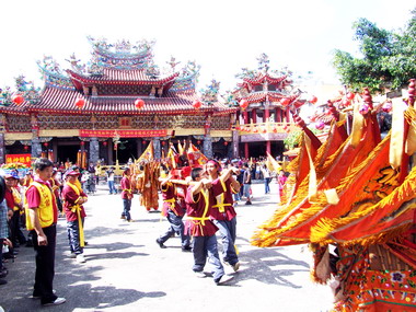 慚愧祖師萬人祈安求福遶境在南投(圖)