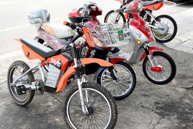 節能減碳電動代步車正夯(圖)