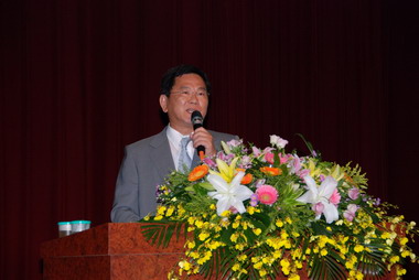 縣長陳明文村里幹事研習會上再度強調清白(圖)