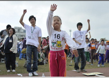 身心障礙學生親子活動運動會(圖)