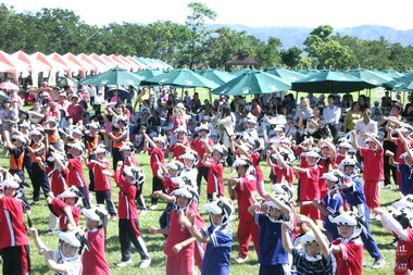 花蓮瑞穗鮮奶節熱鬧登場(圖)