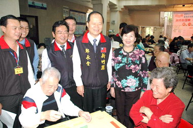 竹縣舉辦麻將聯誼賽(圖)