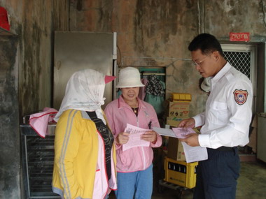 &#33747;葉社區居家防火宣導(圖)