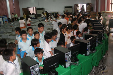 國民電腦應用計畫東縣六百餘戶受惠(圖)