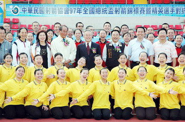 總統盃射箭錦標賽開幕(圖)