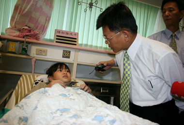 優秀員警內升 陳菊：對員警士氣有加分作用(圖)