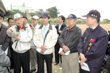 水利署會勘竹縣中正 芎林大橋(圖)
