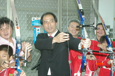 中華國小參加射箭比賽獲得優異的成績(圖)