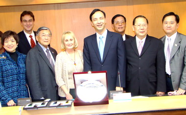 美商政商代表團拜會桃園縣府(圖)