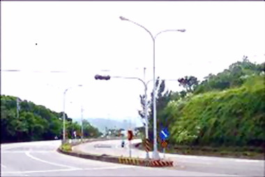 西湖二湖村大轉彎路段車禍頻傳(圖)