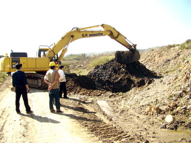 桃園縣府 地檢署聯合稽查幸太砂石廠(圖)