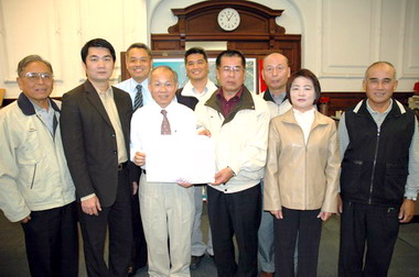 林政則允諾興建境福里社區活動中心(圖)