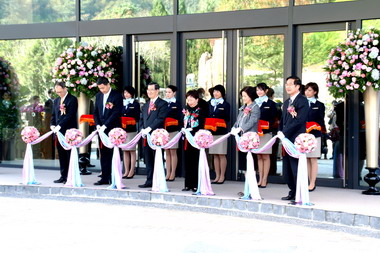 日月潭五星級渡假酒店今開幕(圖)