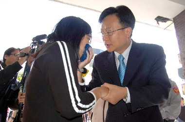 彰市員警處理酒後鬧事  不幸殉職(圖)