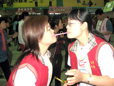 嘉市環保志工舉辦趣味競賽(圖)