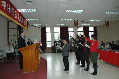 5位校長連任(圖)