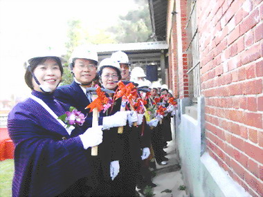彰化女中紅樓今舉行開工典禮(圖)