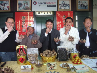 「農業首都」加工發酵黑蒜頭(圖)