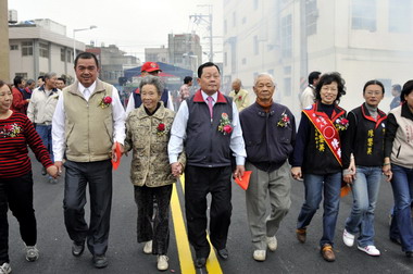 後龍都市計畫6號道路通車(圖)
