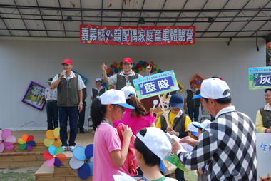 外籍配偶童軍體驗營(圖)