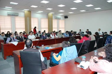 勞工幹部座談會(圖)