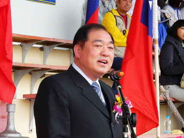 張通榮主持中小學運動會開幕式(圖)