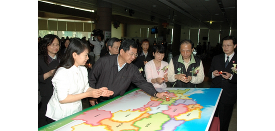 縣長茶會感謝長年照顧縣民健康的醫護團隊(圖)