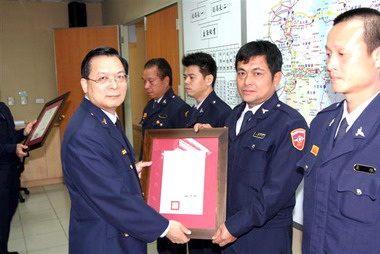 縣警局表揚績優協勤義警(圖)