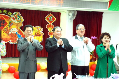 太平新春團拜余文欽：打拚扭轉景氣(圖)