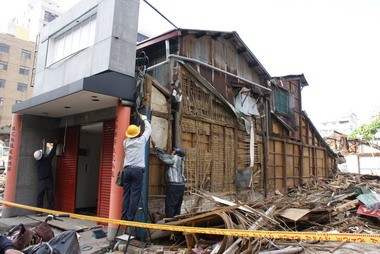 公11闢建工程地上物今天拆除工作(圖)