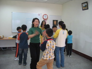 「弱勢兒童課後照顧」在斗六市團委會辦理(圖)
