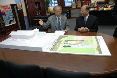 陳肇敏協助充實黑蝙蝠中隊文史館軟體(圖)