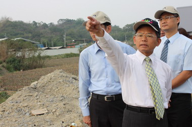 楊秋興視察52線道盼帶動觀光新契機(圖)