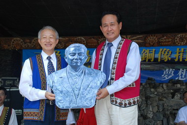 鳥居信平銅像揭幕 縣府感念對屏東水利貢獻(圖)