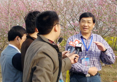 前進中國河南(圖)