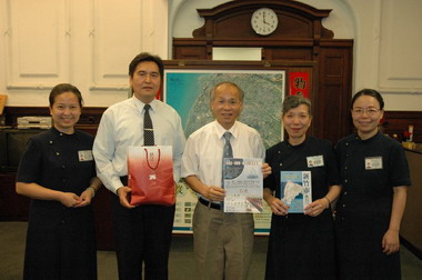 林政則肯定慈濟推動的大愛精神(圖)