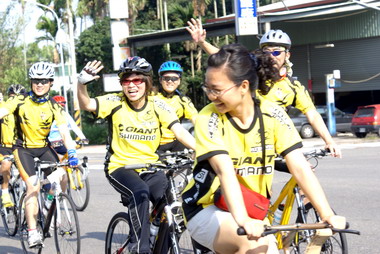 嘉市舉辦2009年台灣自行車日活動(圖)