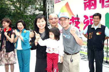 中市舉辦兩性同樂會活動(圖)