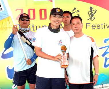 台東龍舟錦標賽今落幕(圖)