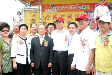 鹿港慶端陽活動湧入大批遊客(圖)