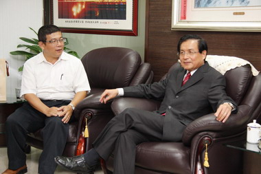 鐵路局台南站長陳榮彬拜會(圖)