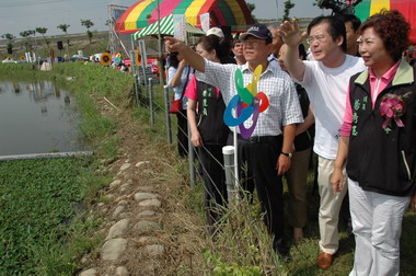 荷苞嶼生態園區二期工程完工揭牌(圖)