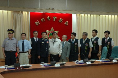 余姓男子遭毆致死案破案記者會(圖)