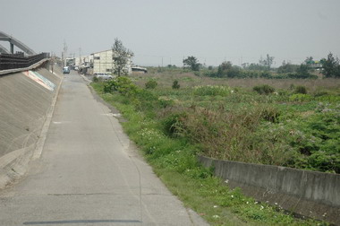 林政則爭取國有財產局同意編更地目(圖)