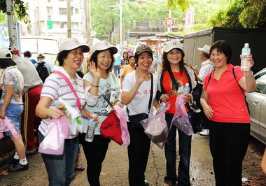 樹林舉辦淨山健行活動(圖)