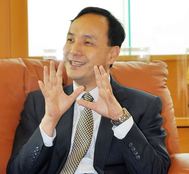 朱立倫恭喜所有升格為直轄市的縣市(圖)