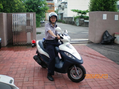 警花出擊蜘蛛大盜難逃法網(圖)