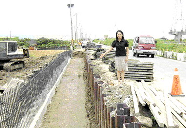 番雅溝堤岸道路彎曲鄉長辦理截彎取直(圖)