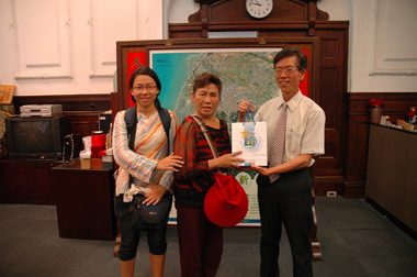 印尼婦人感謝林政則市長協助尋親成功(圖)